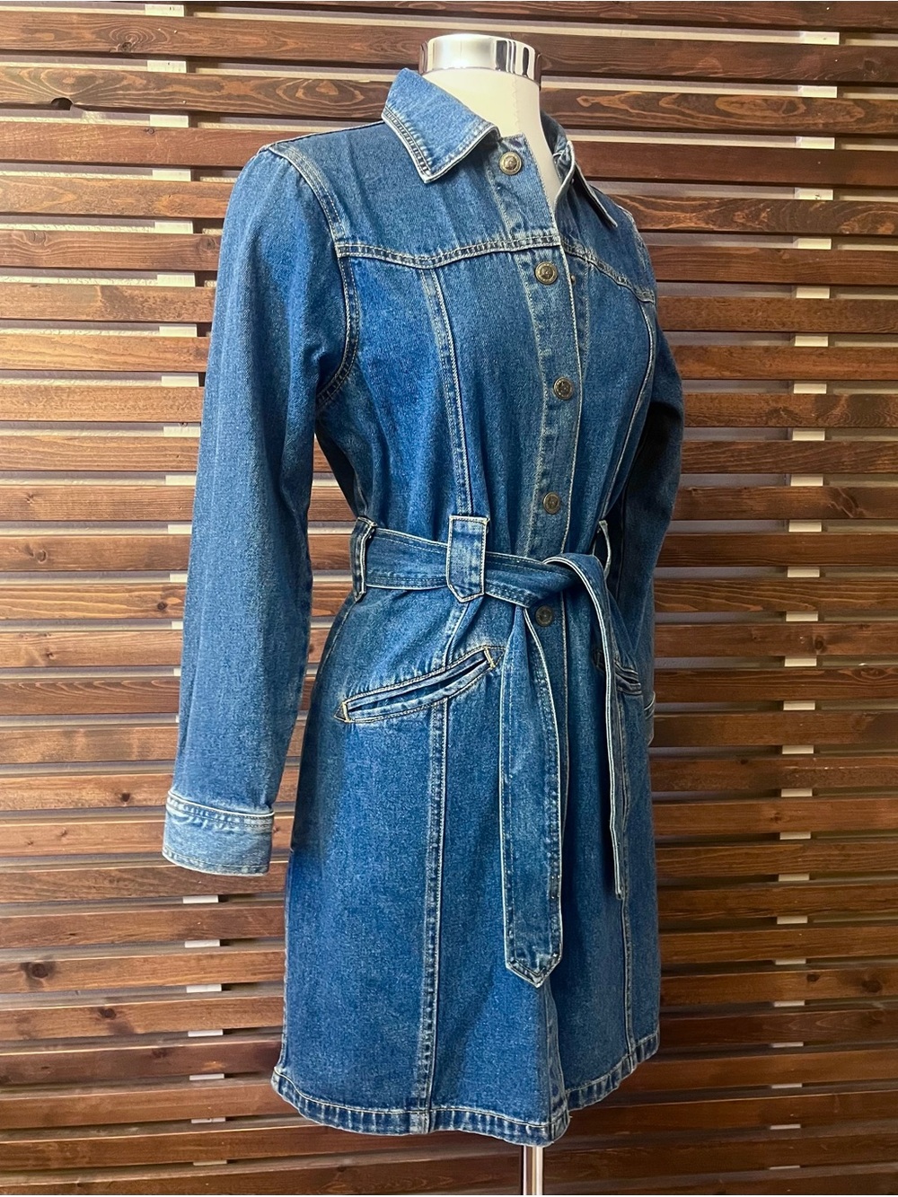 Vintage 1990s 90s Suzanne Somers Blue Denim Jean Button Front Long Sleeve Dress
